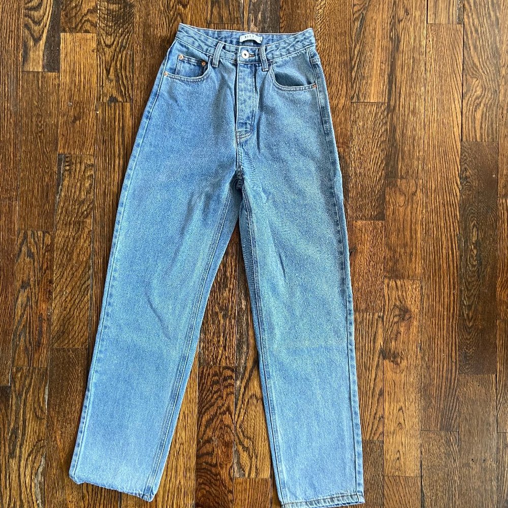 DISSH (Australian Brand) High-Waisted Jeans